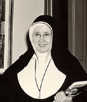 Ester Newport